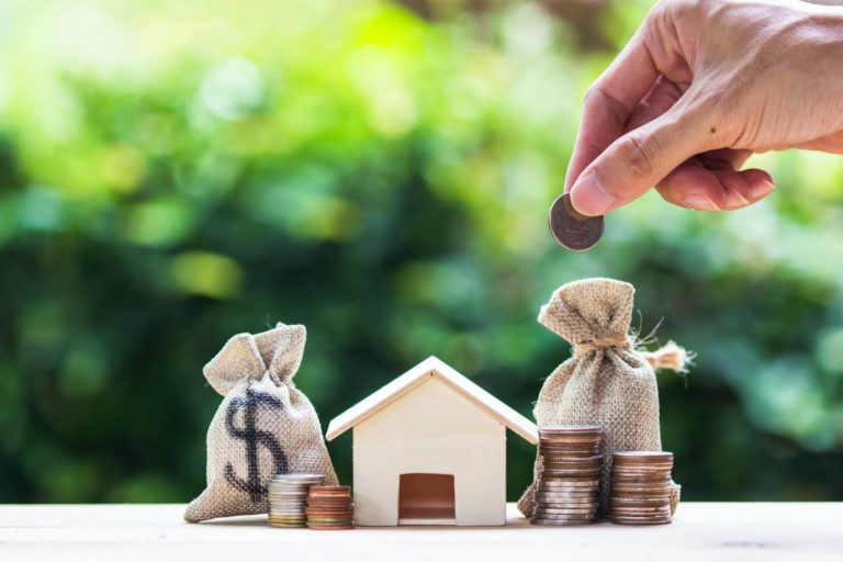 How to Save Money By Minimizing Your Moving Costs