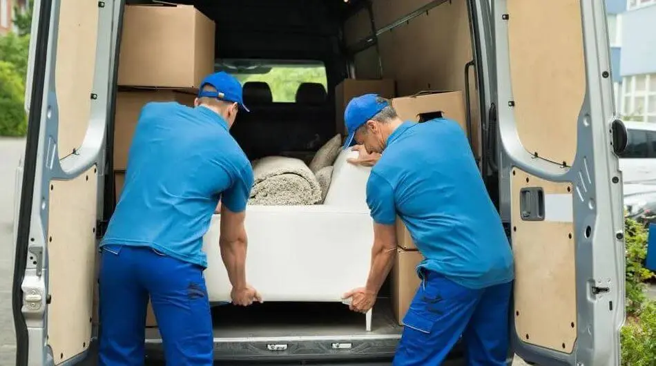 Behind the Scenes: Exploring the Fleet and Equipment of a Reliable Moving Company