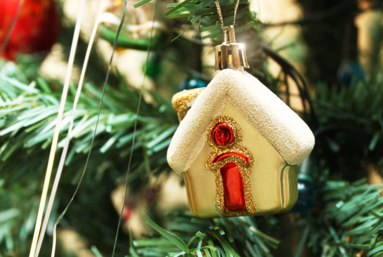 Tips for Moving Around the Holidays