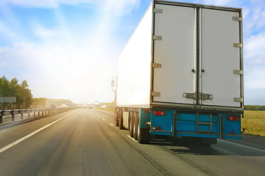 Recognizing the Value of Working with a Reputable Long Distance Moving Company